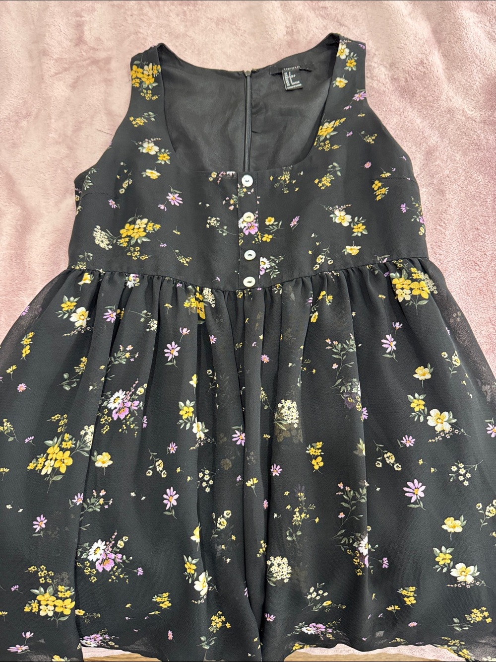 Forever 21 Black Floral Sleeveless Romper with Buttons